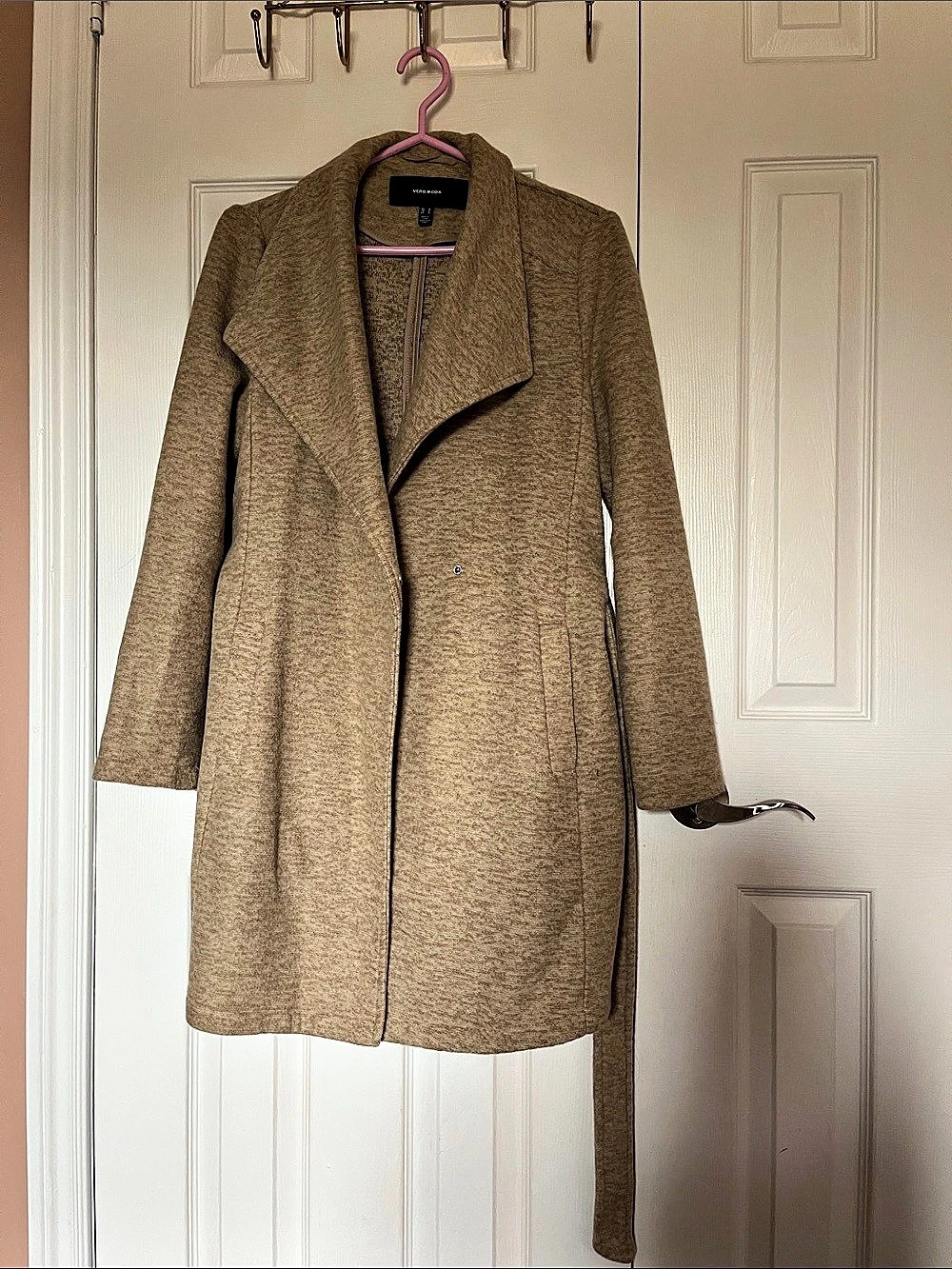 Vero Moda Women's Brown Coat Size Medium Like New